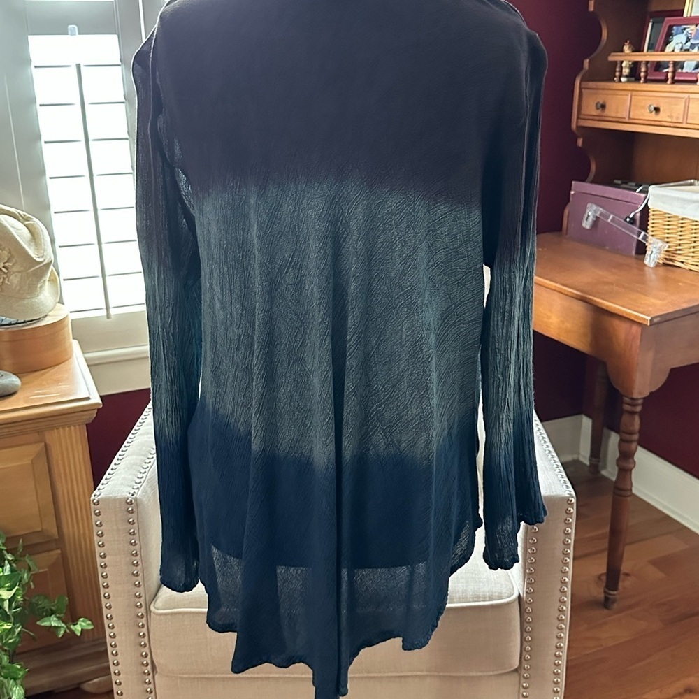 Chic Blue and Gray Women's Tunic - Picture 2 of 10